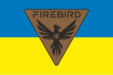 Флаг Спецподразделения операторов FPV-дронов ГУР МОУ «Firebird». Вариант-01 Флаг Спецподразделения операторов FPV-дронов ГУР МОУ «Firebird». Вариант-01