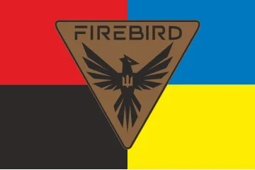 Флаг Спецподразделения операторов FPV-дронов ГУР МОУ «Firebird». Вариант-03 Флаг Спецподразделения операторов FPV-дронов ГУР МОУ «Firebird». Вариант-03